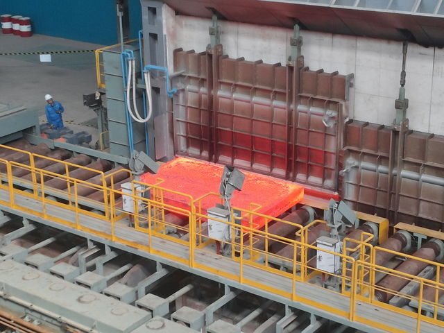 POSCO KRAKATAU (2013)