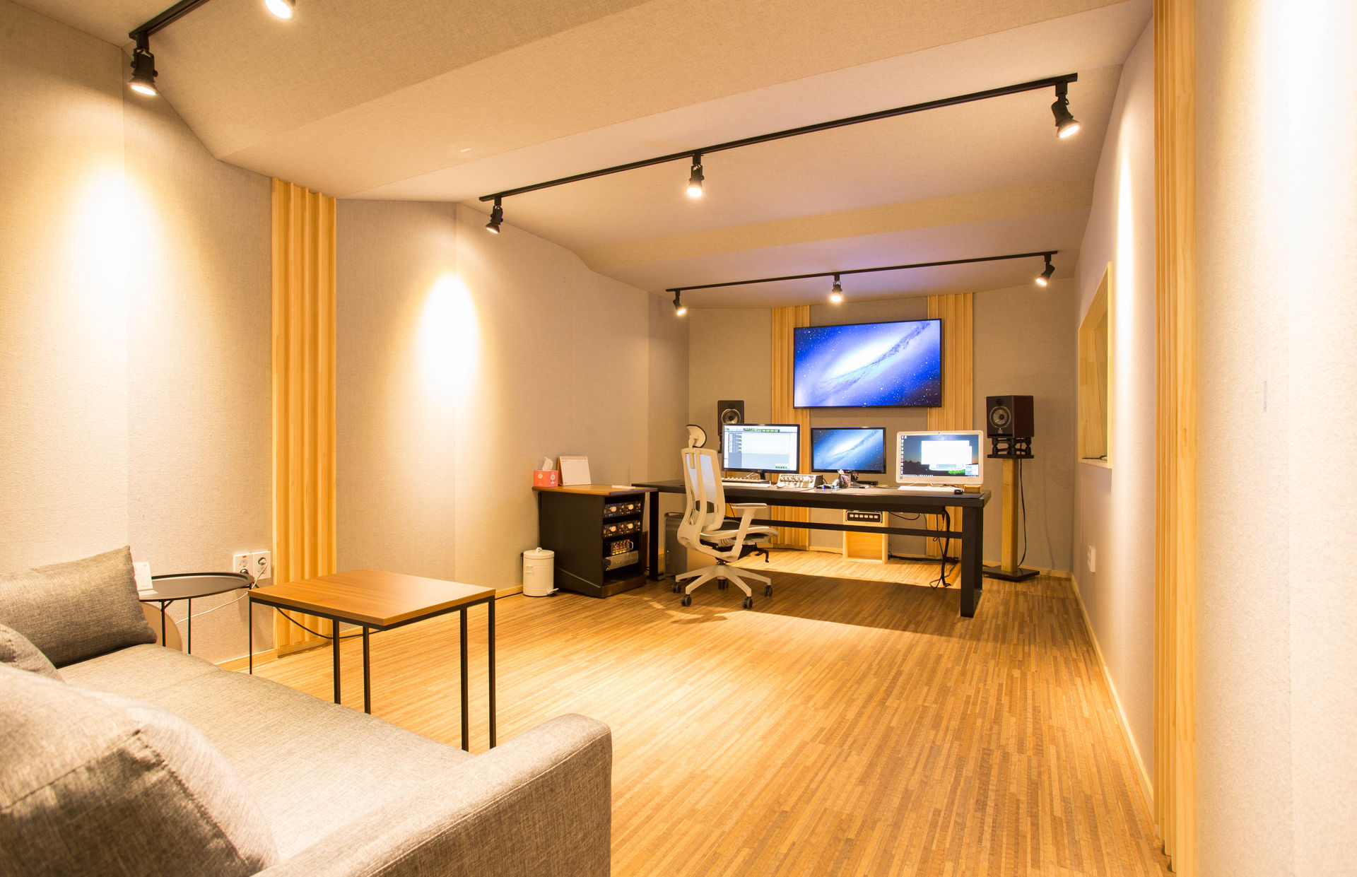 Kat Studio – KATVERSE