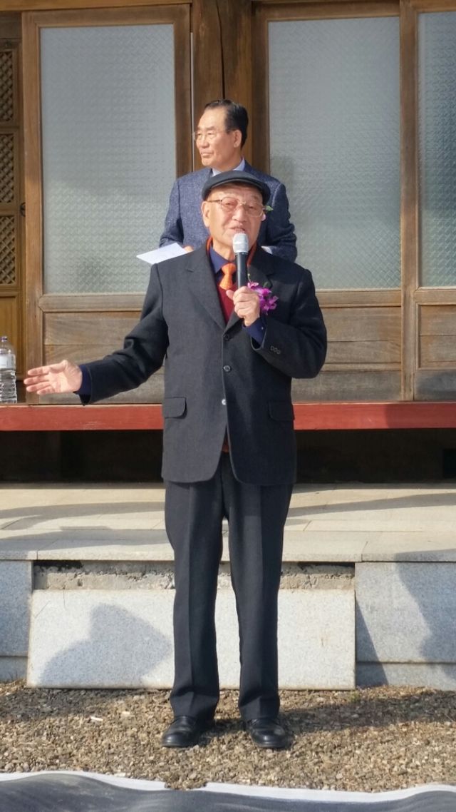 전회장님, 전서울시의회의장 재진님 인사