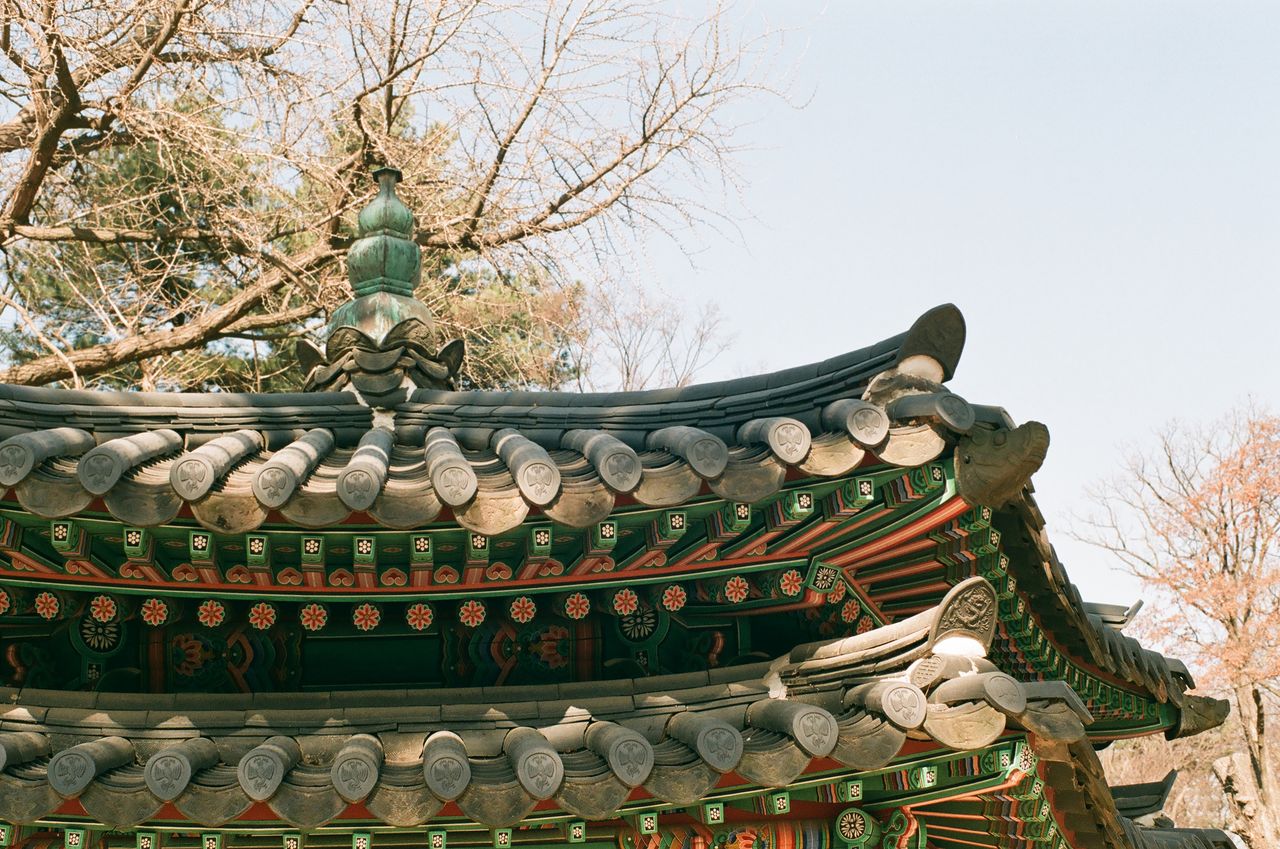 <span style="color: rgb(102, 102, 102); font-size: 11px; border-bottom:1px solid #999;">김이 모락모락 수제비</span>