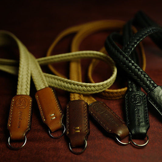 Casual riding strap : LEICA CASES & STRAPS by handcraft - Arte di mano