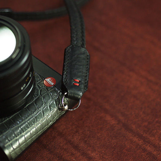 Arte di mano] Waxed cotton neck strap for Leica RF and etc camera