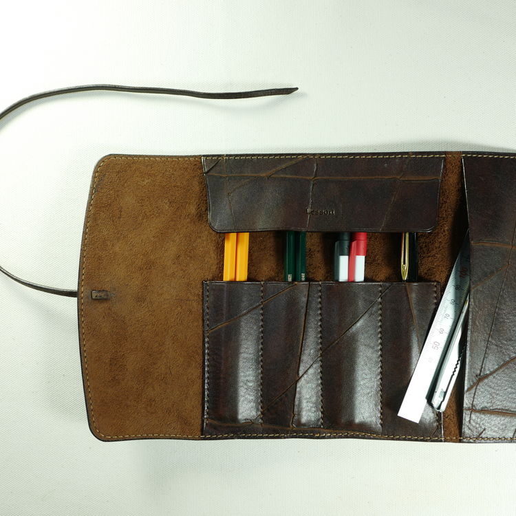 Arte di mano] Simple flat pencil case (Small size) : LEICA CASES & STRAPS  by handcraft - Arte di mano