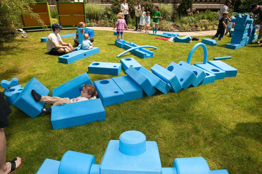 IMAGINATION PLAYGROUND