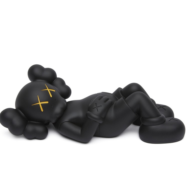 카우스 홀리데이 KAWS HOLIDAY : JAPAN 9.5