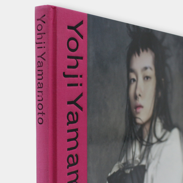 Yohji Yamamoto Curated by Terry Jones - アート・デザイン・音楽
