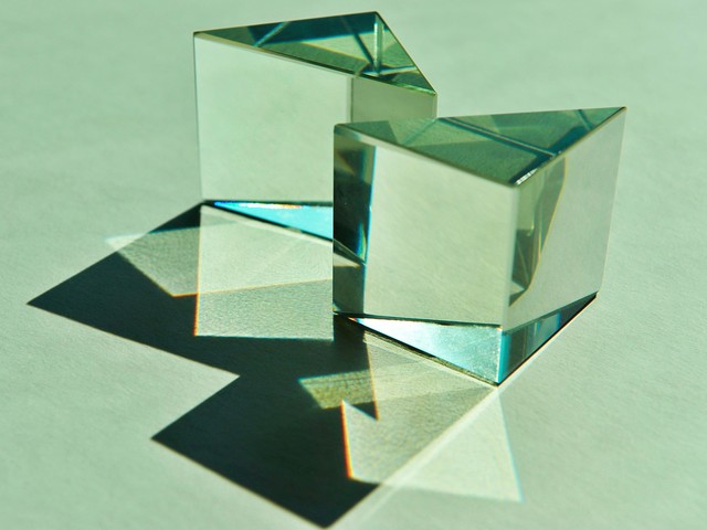 반사 거울이 있는 유리 프리즘 (Glass Prism with reflective Mirror)
