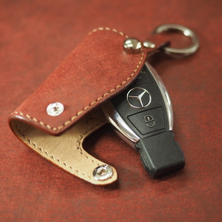 Mercedes Benz key case : LEICA CASES & STRAPS by handcraft - Arte
