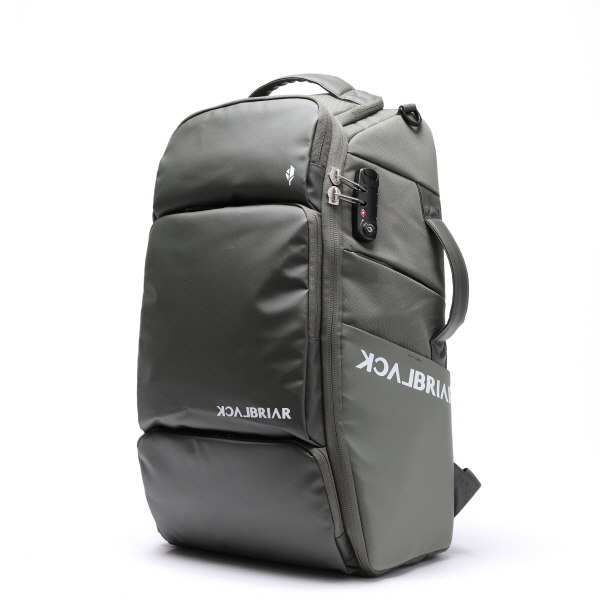 35L Extreme Travel backpack 2.0 / Midnight Green : Blackbriar ™