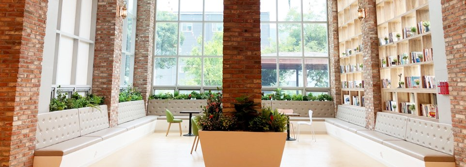 <h3 style="text-align:center;font-family:'HANBatangB';"><b>서비스 안내</b></h3>