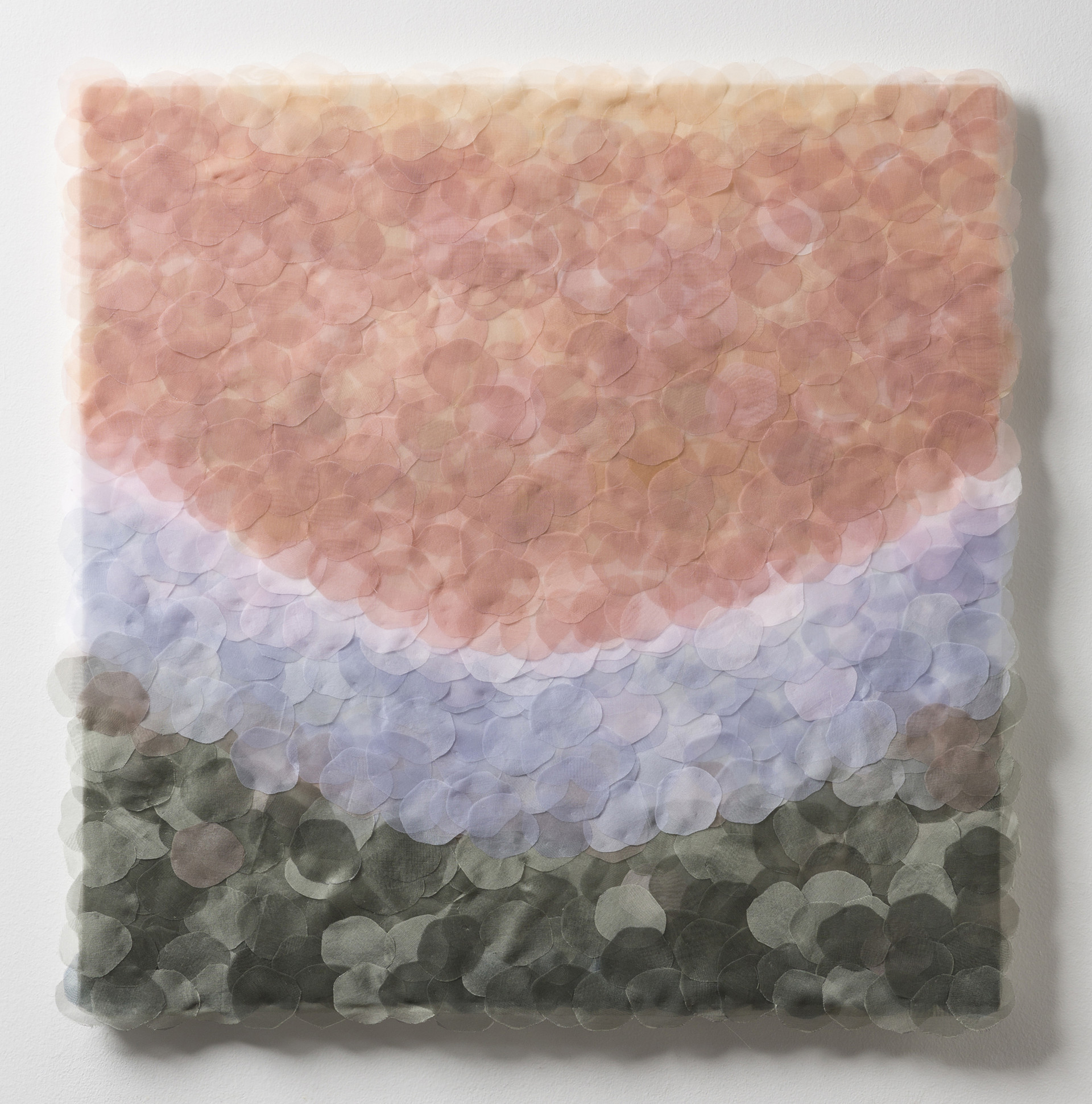 "Value 005-Mother" / 62.5x62.5cm / 캔버스위에 바느질된 노방 / 2017