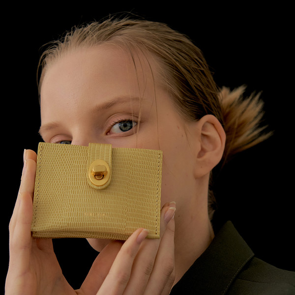 ★you a use★ Roto wallet (Lizard yellow beige) Roto wallet - Lizard yellow beige : you a use | Official web
