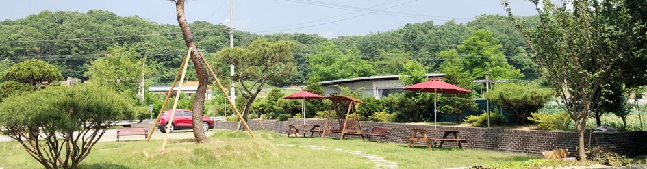 <h3 style="text-align:center;font-family:'HANBatangB';"><b>커뮤니티 센터</b></h3>