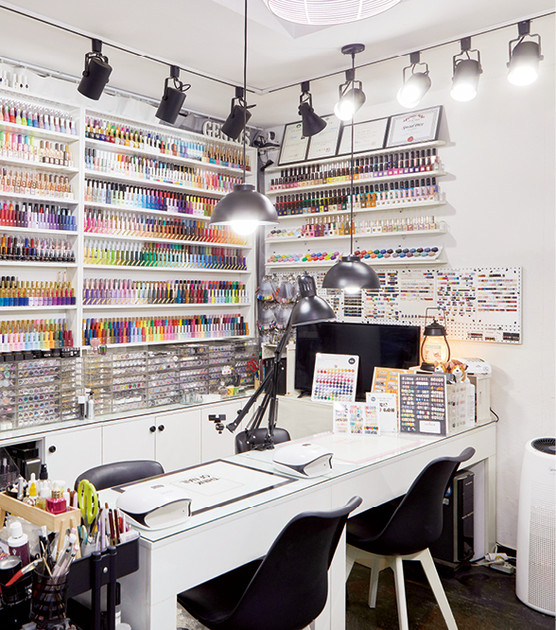 지니어스하게, 쿨하게! : 네일홀릭 - NAILHOLIC MAGAZINE