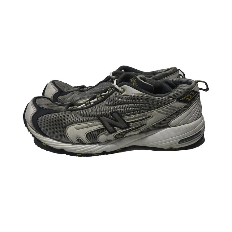Balance 637 trainer shoes : 네오서울