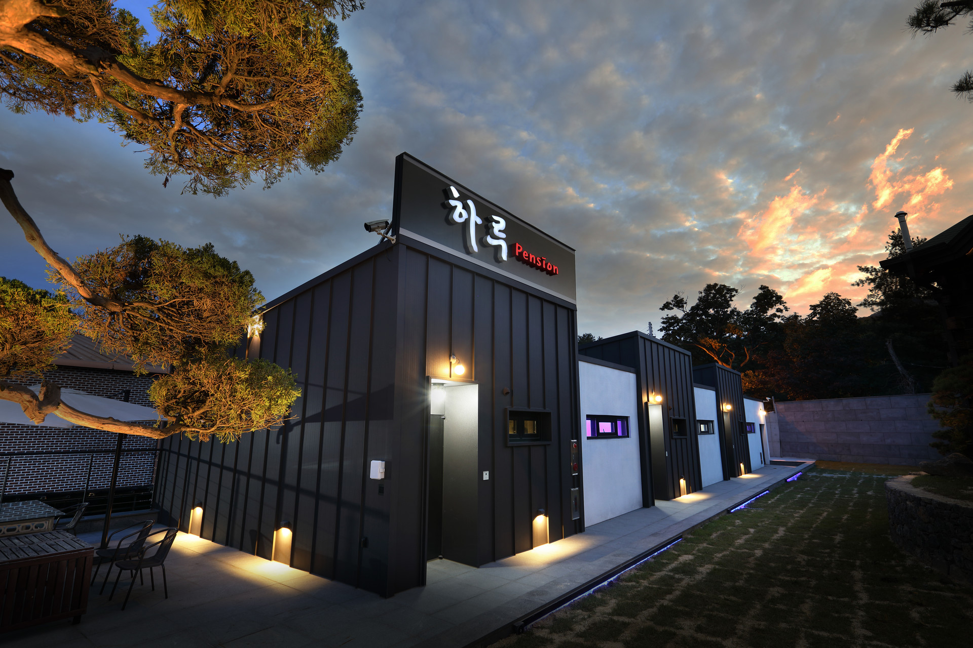 <b>- WELCOME  -</b><br>하루 PENSION 