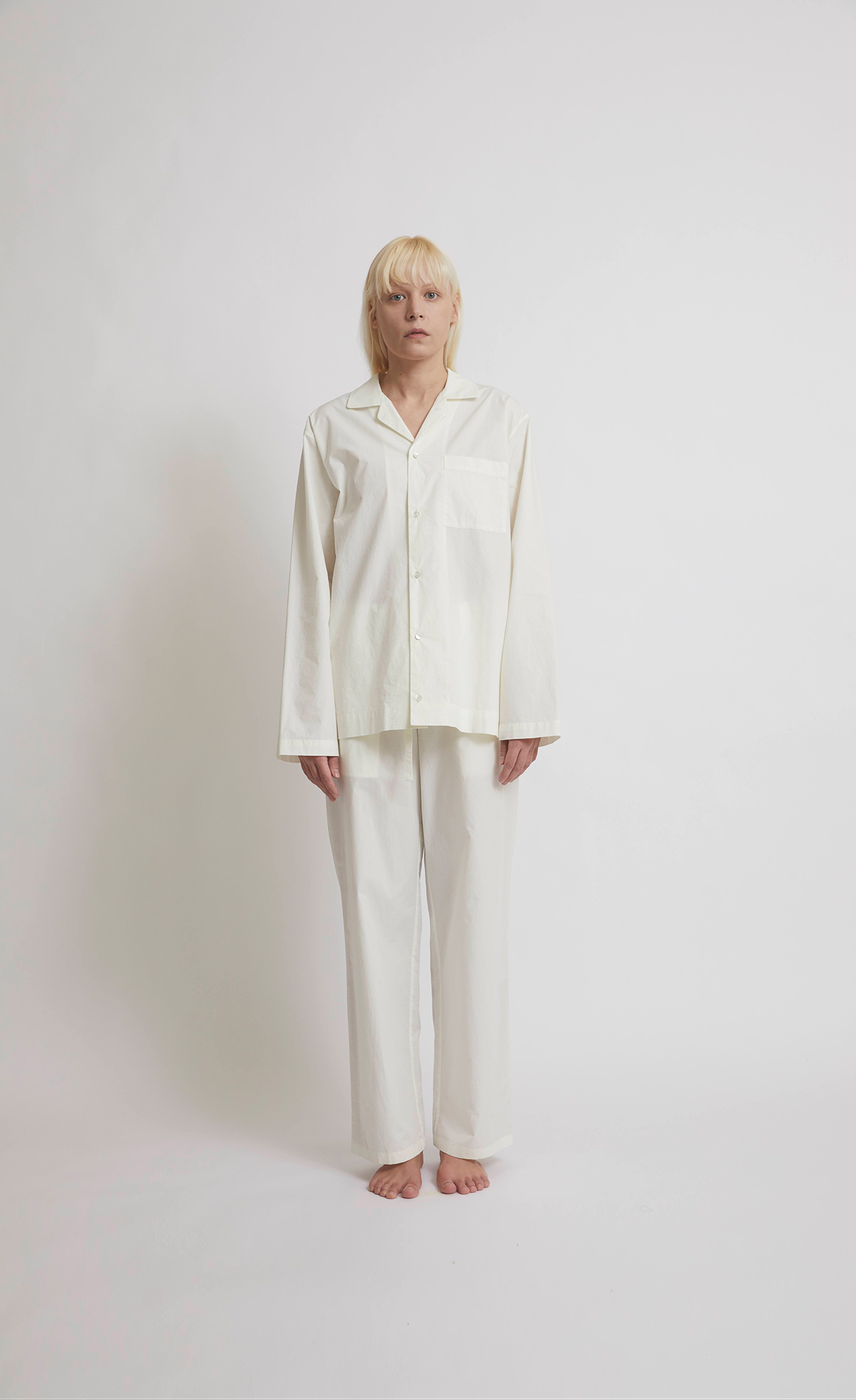 <div class="mobile-02-title";>100% Cotton Pajamas for Unisex</div>