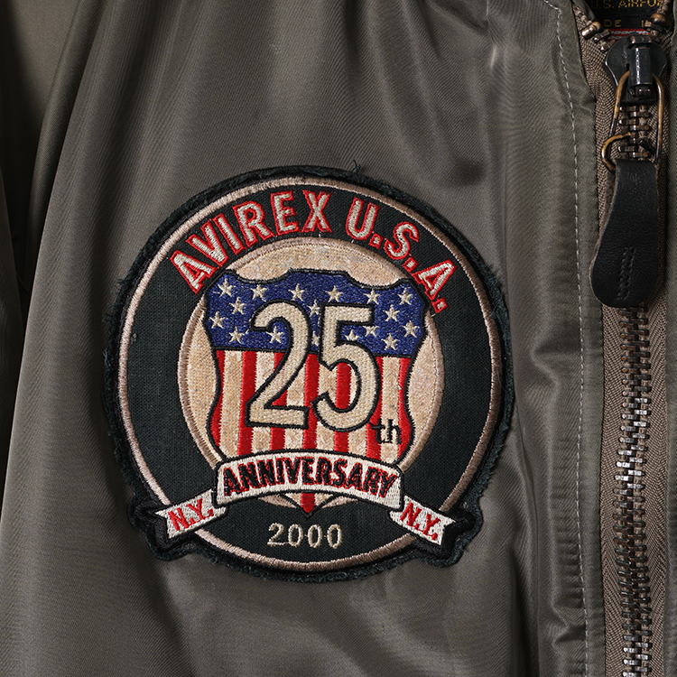 [127A297] AVIREX MA-1 25周年 限定 フライトジャケット L / アビレックス / 訳あり品 AVIREX アビレックス 50周年記念 MA-1 50th MA1 SIGNATURE BIG LOGO