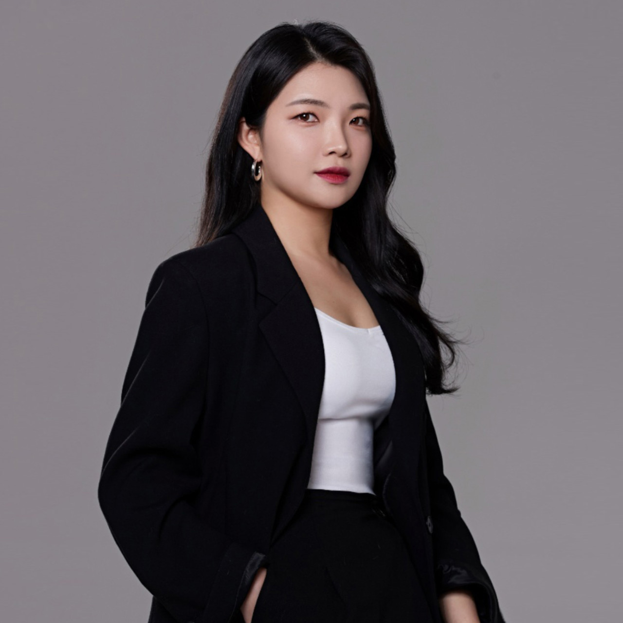 강서 협업점<br>Scalp Designer<br>LINA 원장<br><br>디자인 전공<br> Graycity micro pigmentation 자격 수료<br>Graycity Bald head Design /<br>Scalp Micro Pigmentation 자격 수료