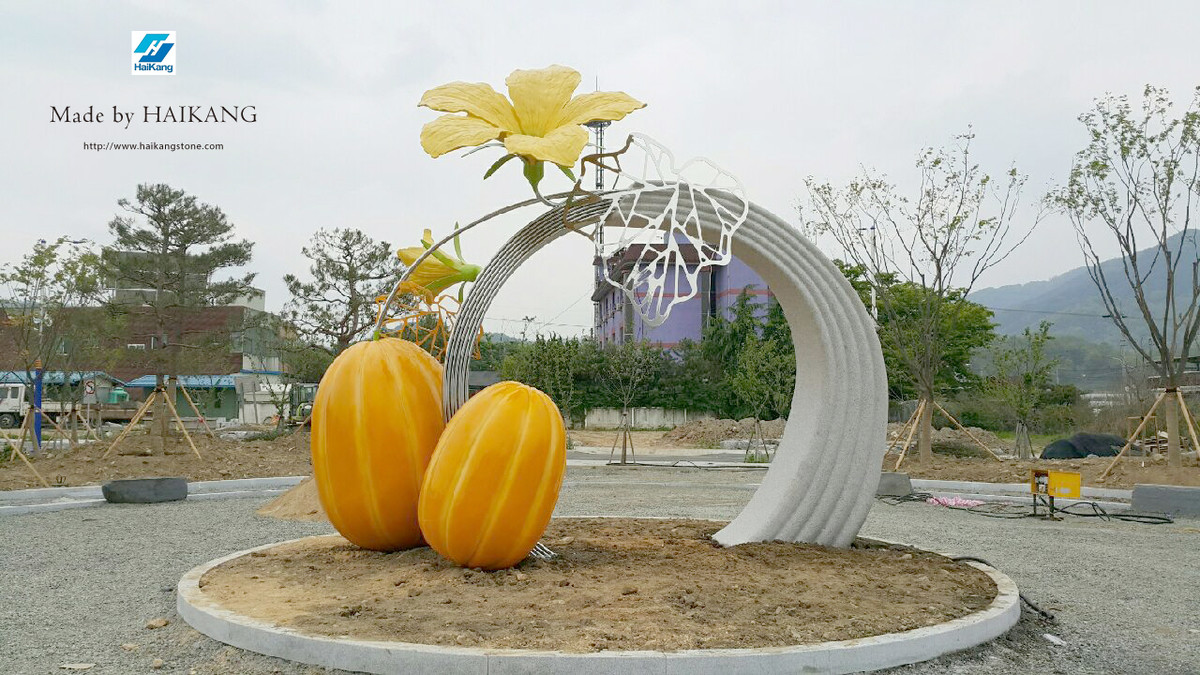 참외조형물 : 조형물