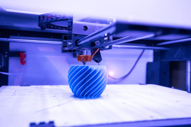 <b>3D<br>PRINTING</b>