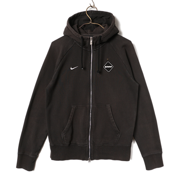 Nike X F.C.Real Bristol by Soph. : 파브리크 스토어 Fabrique