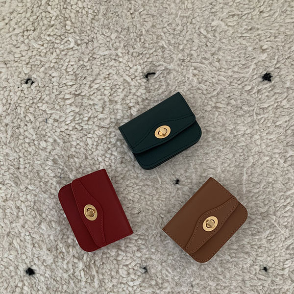 長財布 you a use Wonder wallet (Black) ☆韓国の人気☆【you a use】☆Wonder walle.t☆財布☆関税込