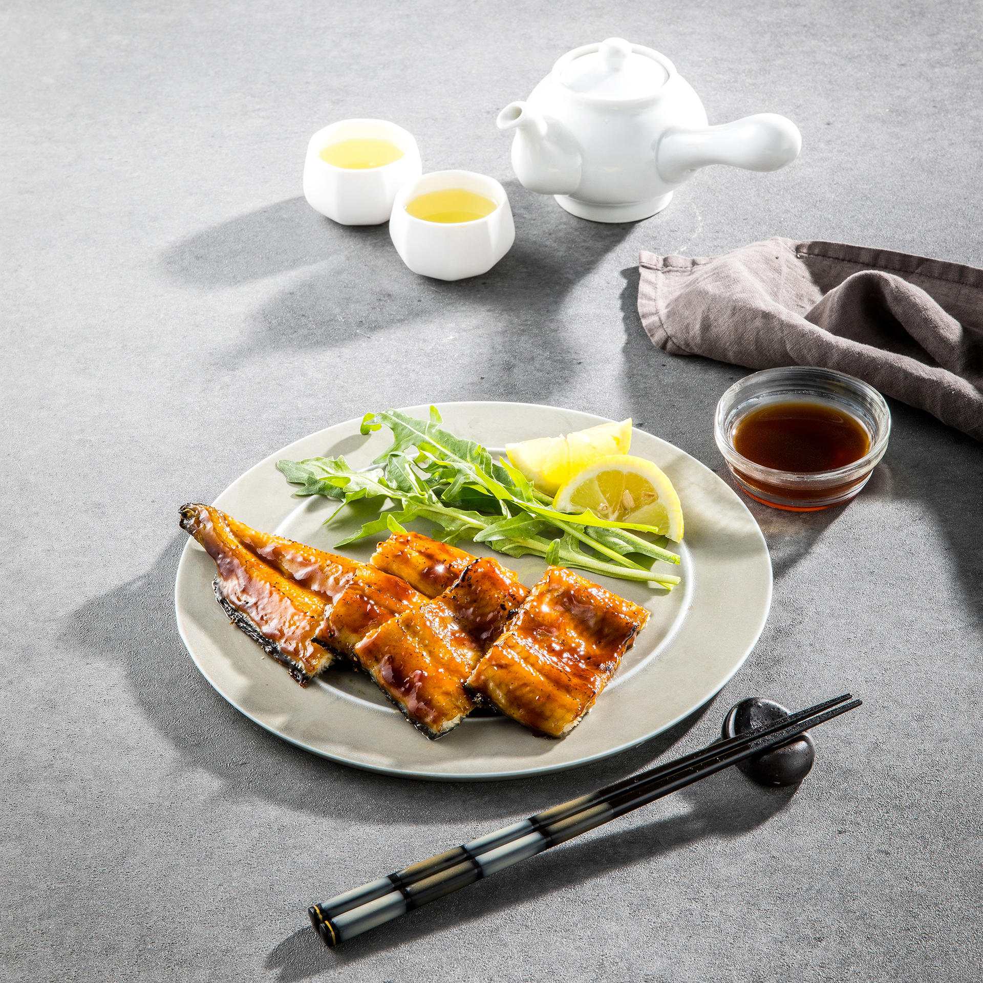 [은장어] 오백년 전통으로<br>빚은 맑은 백간장의<br>감칠맛