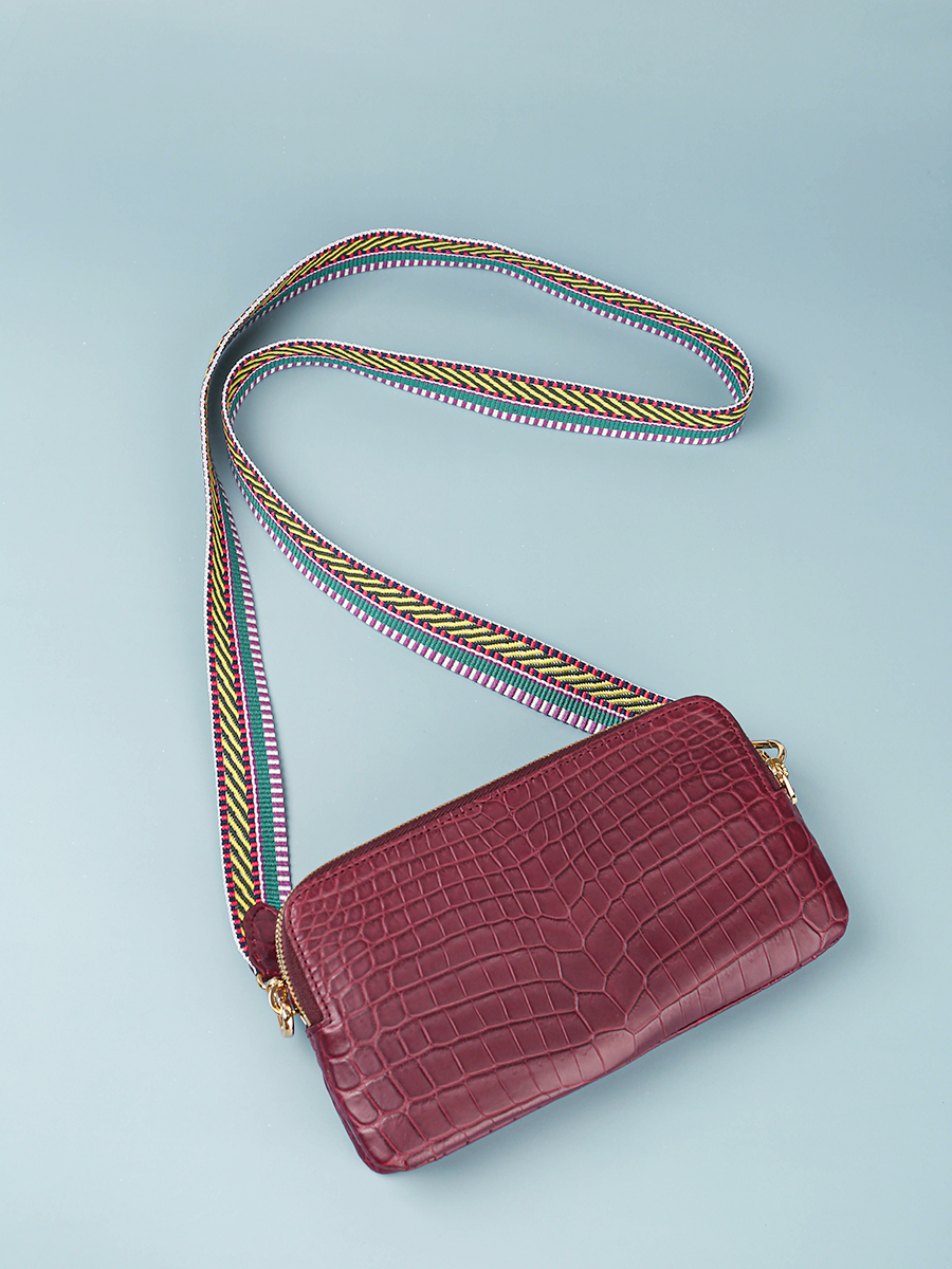 <h6 style="line-height:0.8;">CROSS</h6>  <p style="font-size:14px;"><u>shop now</u></p>