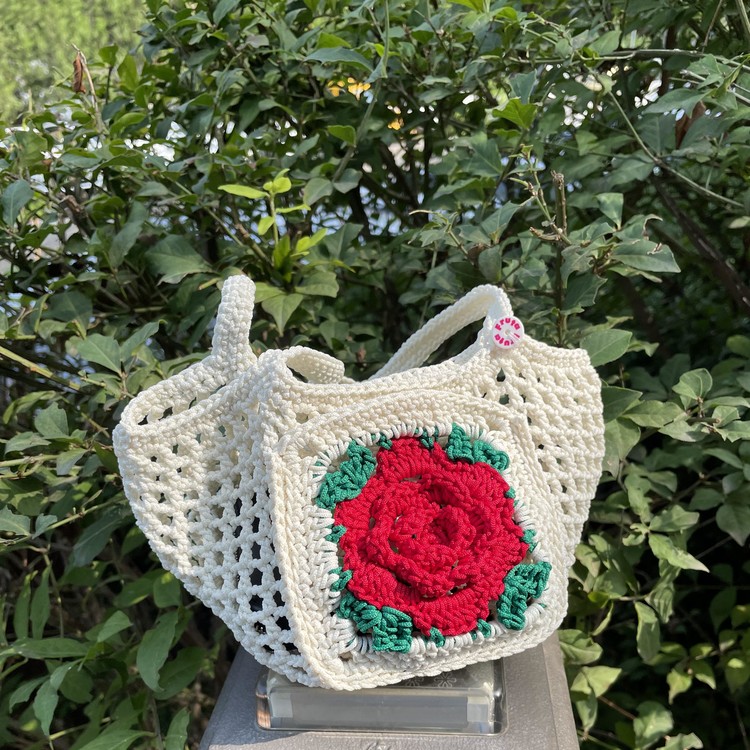 summer rose tote
