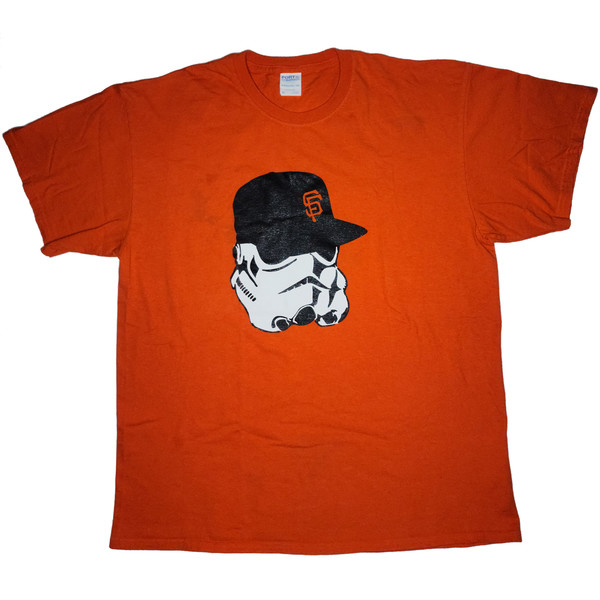 San Francisco Giants Star Wars 40th Anniversary Baseball Stormtrooper  T-Shirt XL