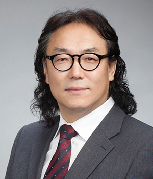<b>하용훈</b><br>상지대학교 시각영상디자인학과 교수
