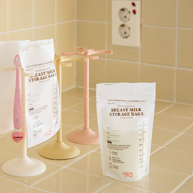 <p style="text-align:left; font-size:16px; margin-top:26px;">Breast Milk Storage Bag 180ml <br><span style="color:#666;"></span></p>
