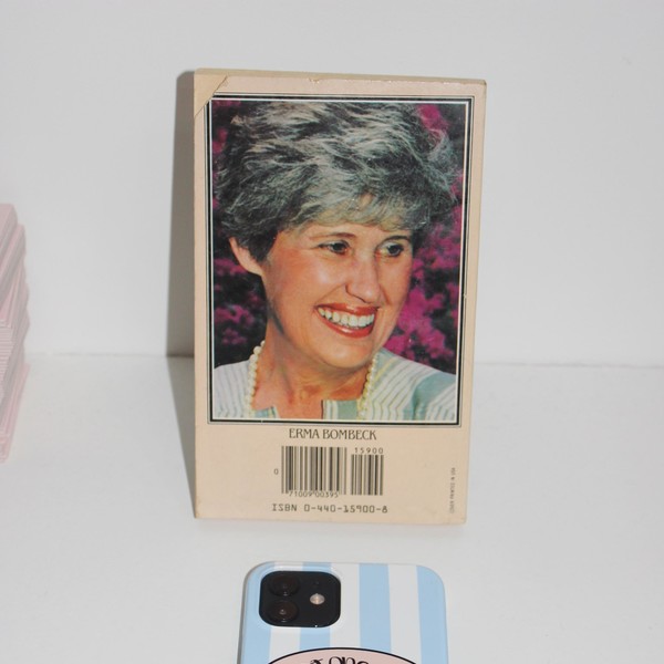 SKY BLUE & WHITE CASE : attendsKR