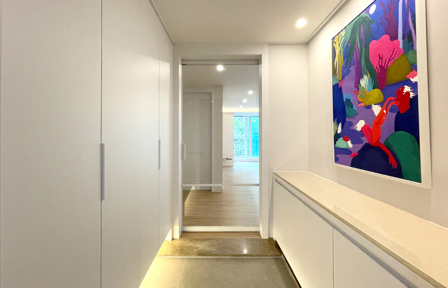 <p style="margin-left:10px;">Space Design</p><h5 style="margin-left:10px">SAMSUNG IPARK</h5>