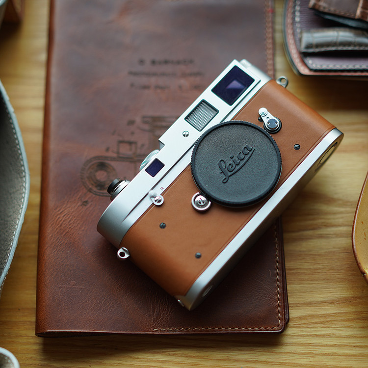 Leica M-A / Real leather skin
