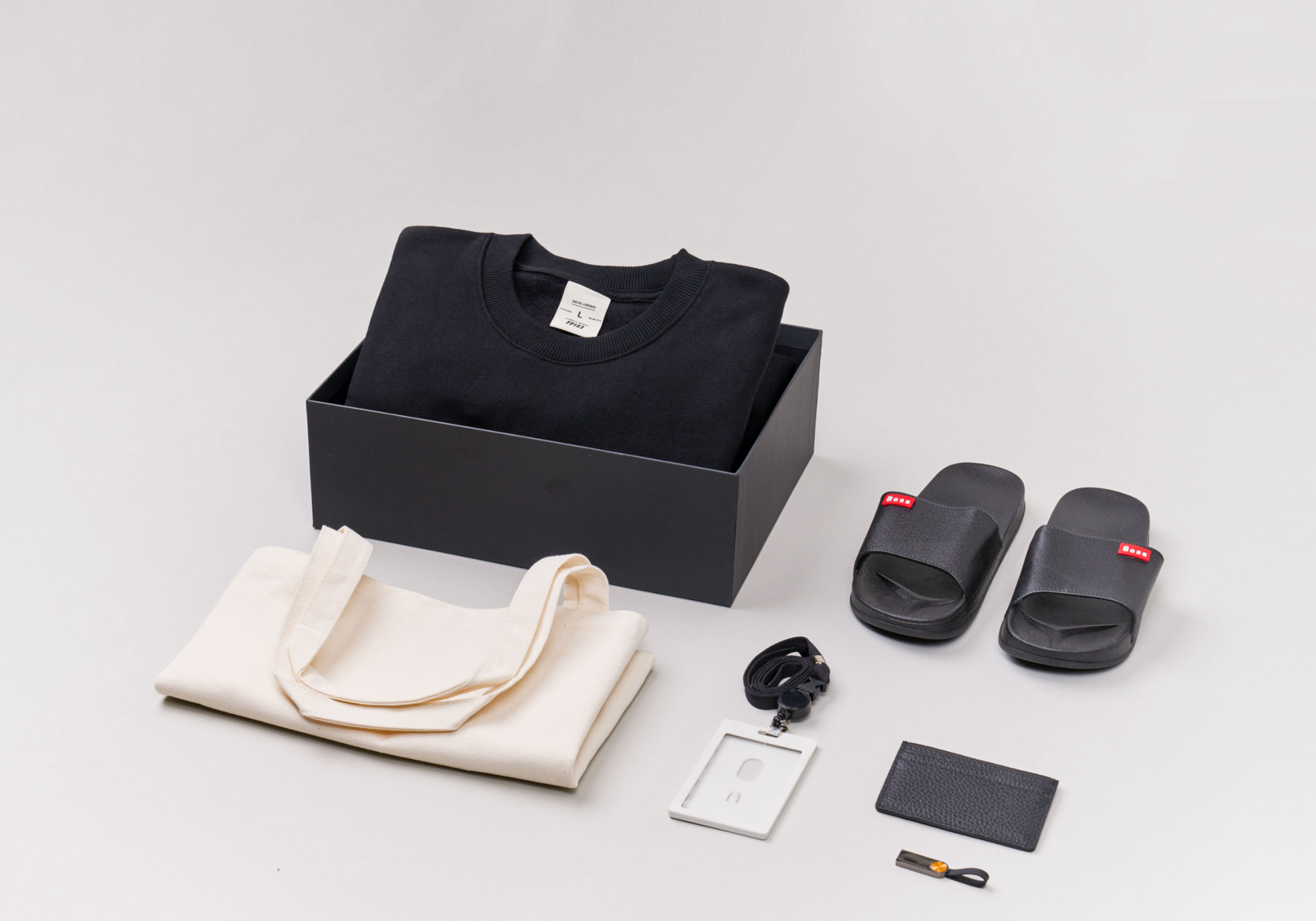 <table style="width: 100%;"> 	<tbody> 		<tr> 			<td style="width: 50.0000%;">  				<h4> 					<br> 				</h4>  				<h4><span style="font-size: 16px;">                오피스 스타일 키트</span></h4>  				<h4><span style="font-weight: 800; font-size: 48px;">     OFFICE STYLE</span></h4> 				<br> 			</td> 			<td style="width: 50.0000%;"> 				<br> 				<br> 				<br> 				<br>  				<h4 style="text-align: right;"><span style="font-weight: 600; font-size: 30px; color: rgb(255, 255, 255);">오피스의 모든 일상을 책임질 키트 </span><span style="font-weight: 600; font-size: 30px; color: rgb(179, 163, 136);">      </span></h4> 				<br> 			</td> 		</tr> 	</tbody> </table>