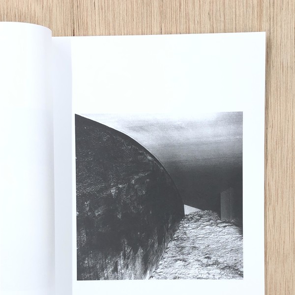 TOMOKO DAIDO 写真集「MURMUR」 Tomoko Daido Photo Book Murmur | eBay