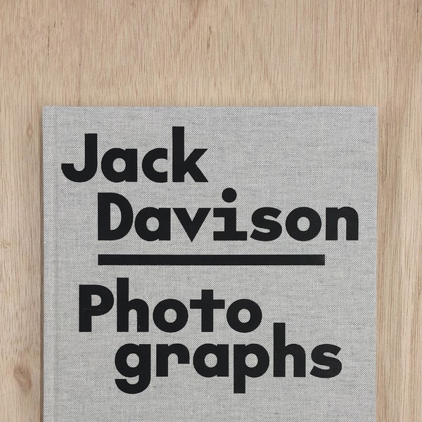 Photographs - Jack Davison (OUT OF PRINT) : Same Dust_kor