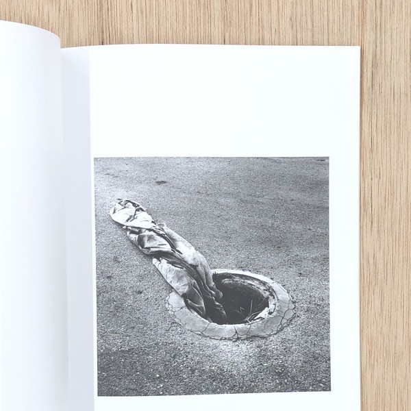 TOMOKO DAIDO 写真集「MURMUR」 Murmur - Tomoko Daido - Witty Books
