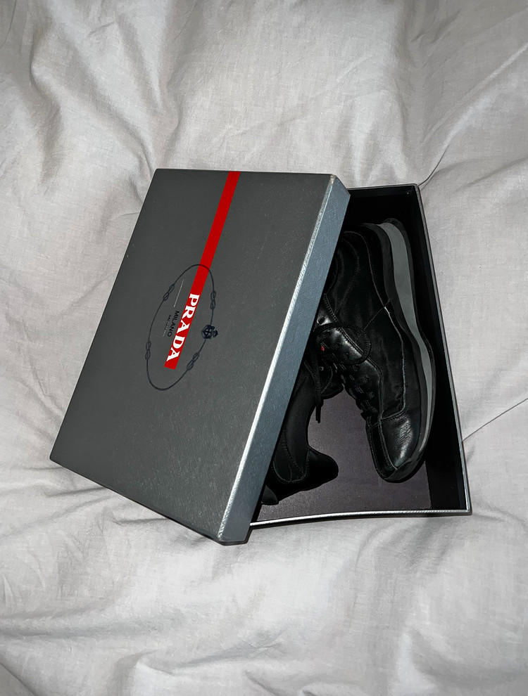 極美品 SS1990's PRAD SPORT ARCHIVE SNEAKER 極美品 SS1990's PRAD SPORT ARCHIVE SNEAKER - メルカリ