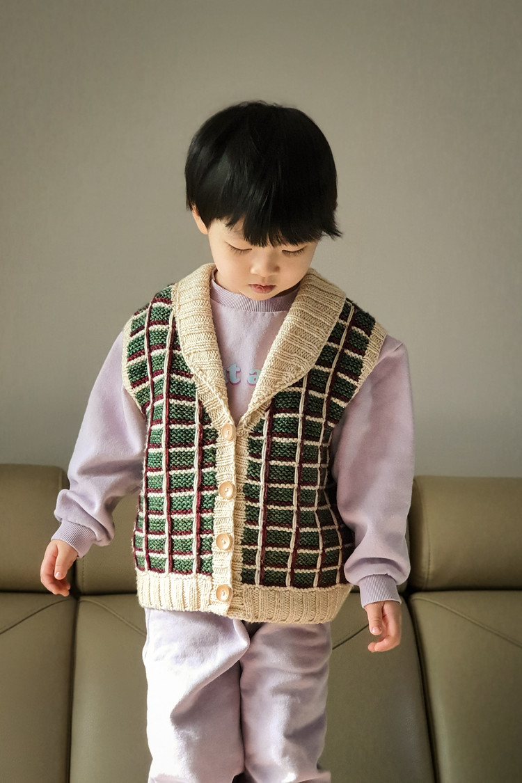 바텀업 도안] 네모나뇽 베스트 Kids Size : Mignonknit