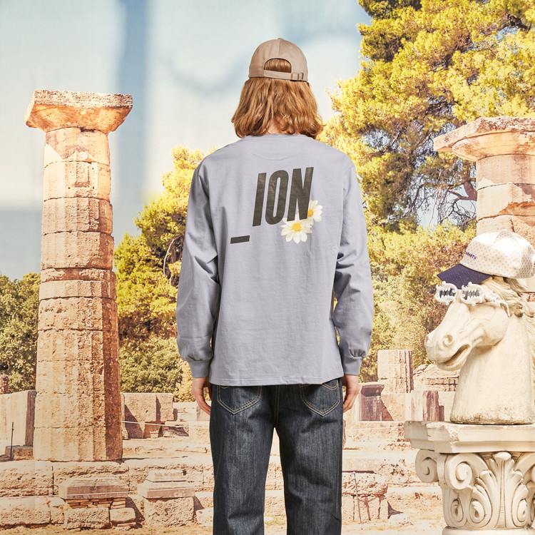 Tシャツ・カットソー IONSEOUL Flower Big Logo Long-sleeve T-shirt MH65 IONSEOUL Flower Big Logo Long-sleeve T-shirt (Milky Blue