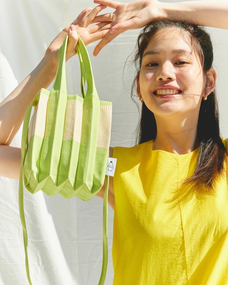 PLEATSMAMA: Sustainable Knit Pleats Bag