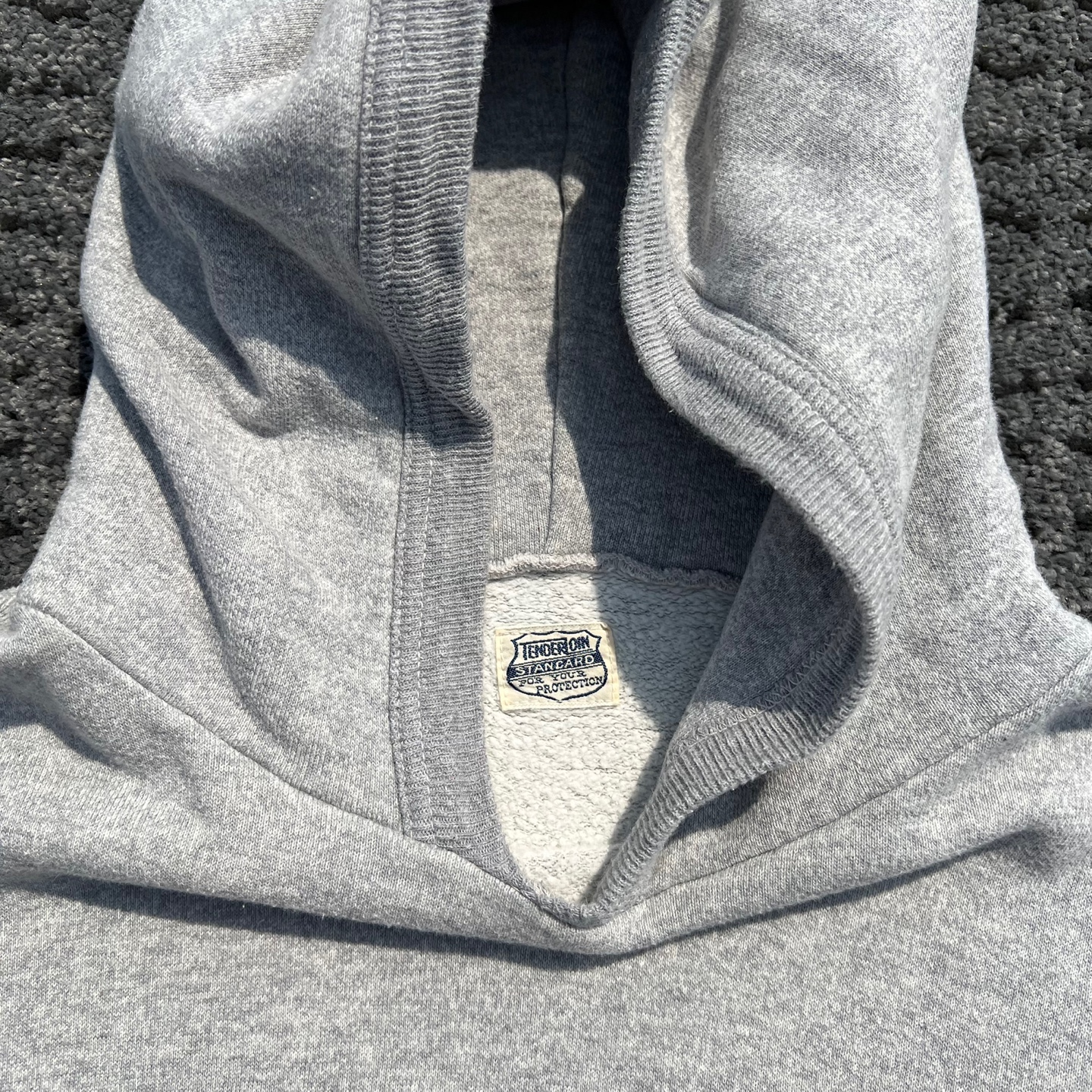 tenderloin core back logo light hoodie soberseoul