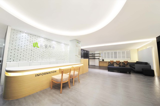 남천동-광안리치과-유엘치과-공간-안내데스크