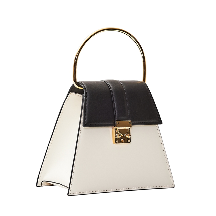 DIERNEAS) Square Mini Bag_You Black : wink. - Global B2B