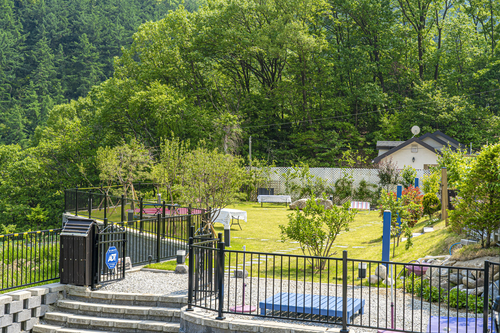 Landscape<br>온전한 삶의 회복을 위한  <br>생명을 담는 집