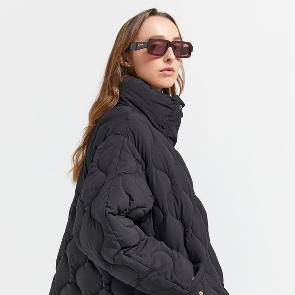 <h6 style="line-height:0.9;"><span style="font-size: 18px;">KAREN WALKER</span></h6><p style="font-size:16px;"><u>Shop now</u></p>