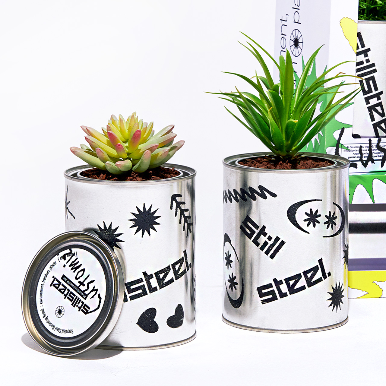 <p class="title">STILLSTEEL<img src="https://i.imgur.com/QpILTX8.png" title="Asset 1@4x.png"/ style="width: 18px; height: 10px;"></P><p class="sub">김예진</p>